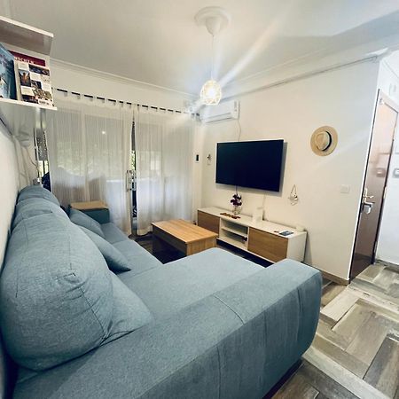 Lovely Rooms En Piso Compartido Sevilla Exterior foto