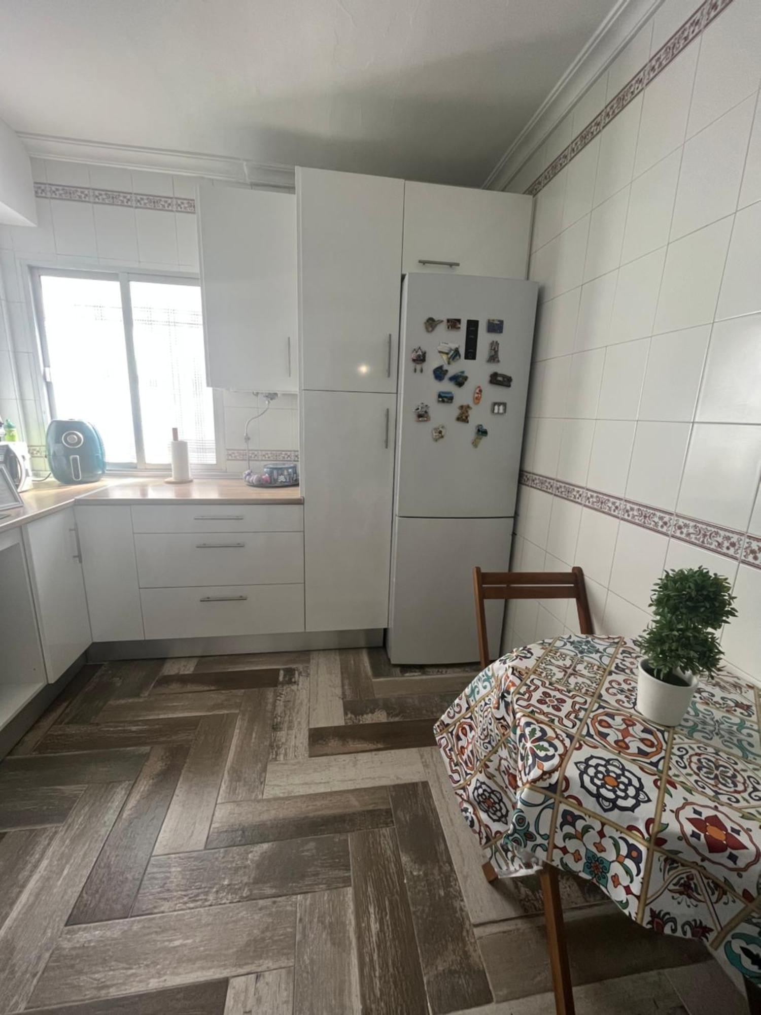 Lovely Rooms En Piso Compartido Sevilla Exterior foto